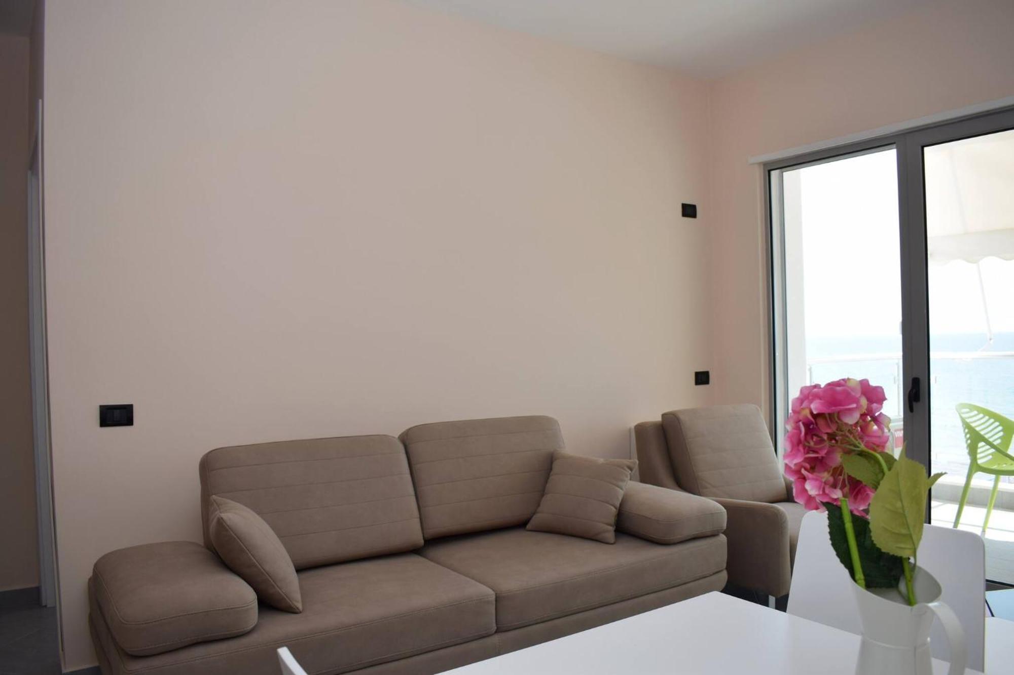 Brisa Del Mar Apartments Dıraç Dış mekan fotoğraf